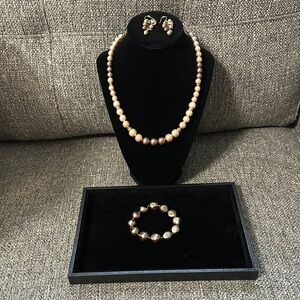 Beaded necklace set